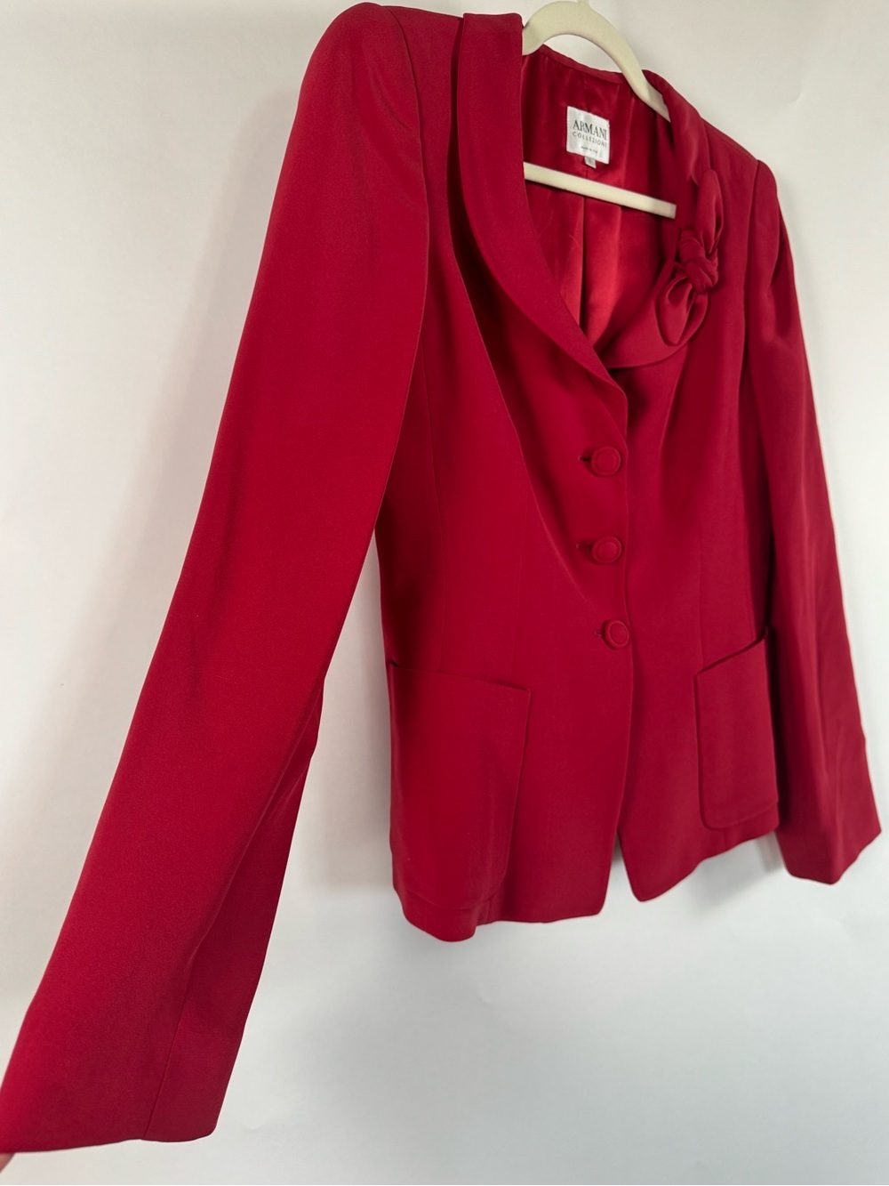Armani Collezioni Women's Red Tailored Button Blazer Jacket Size 8 Silk Office - Picture 7 of 13